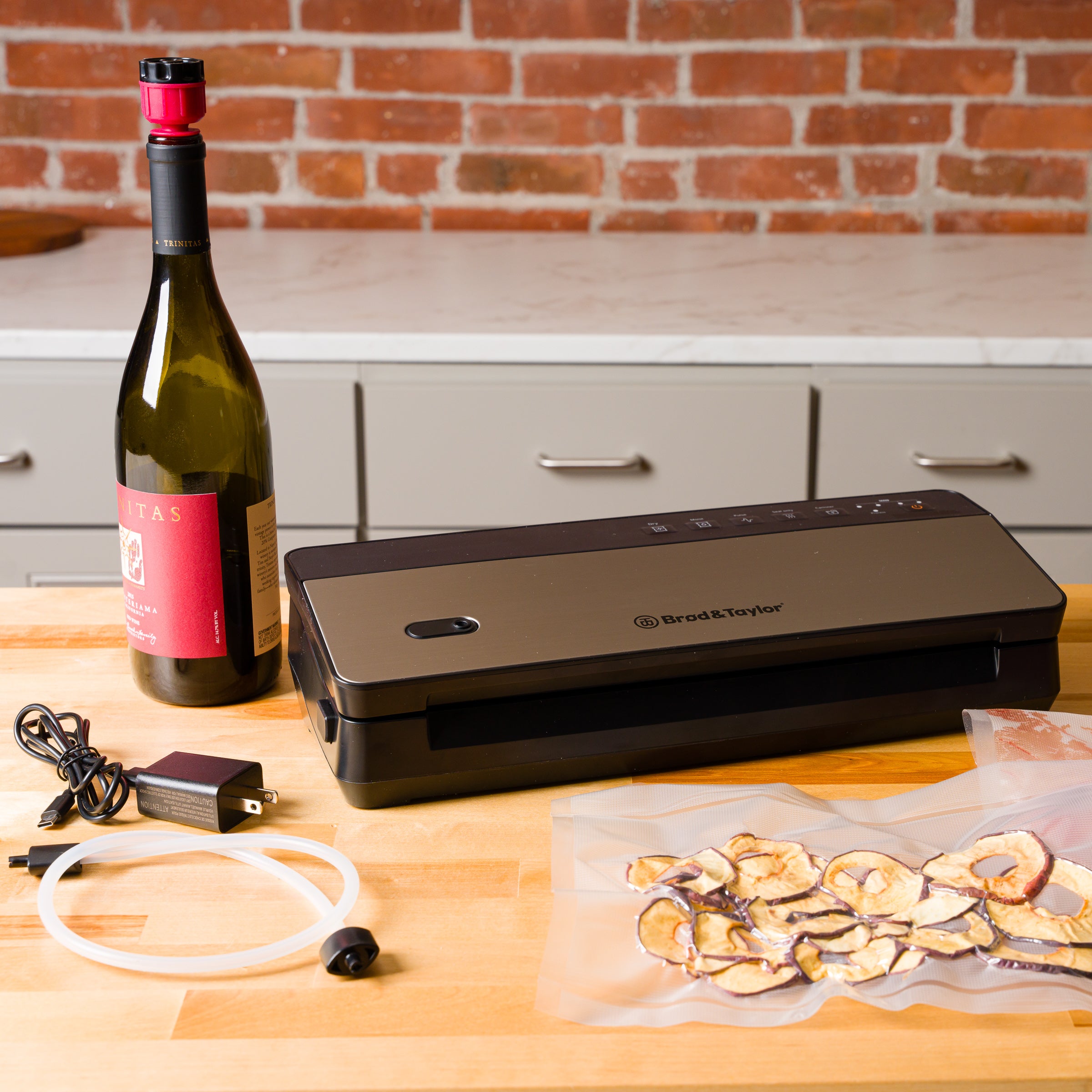 Brod & Taylor - Cordless Vacuum Sealer