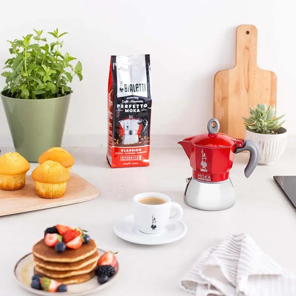 Bialetti - Moka Induction - Red- 4 Cup - Design and Grace