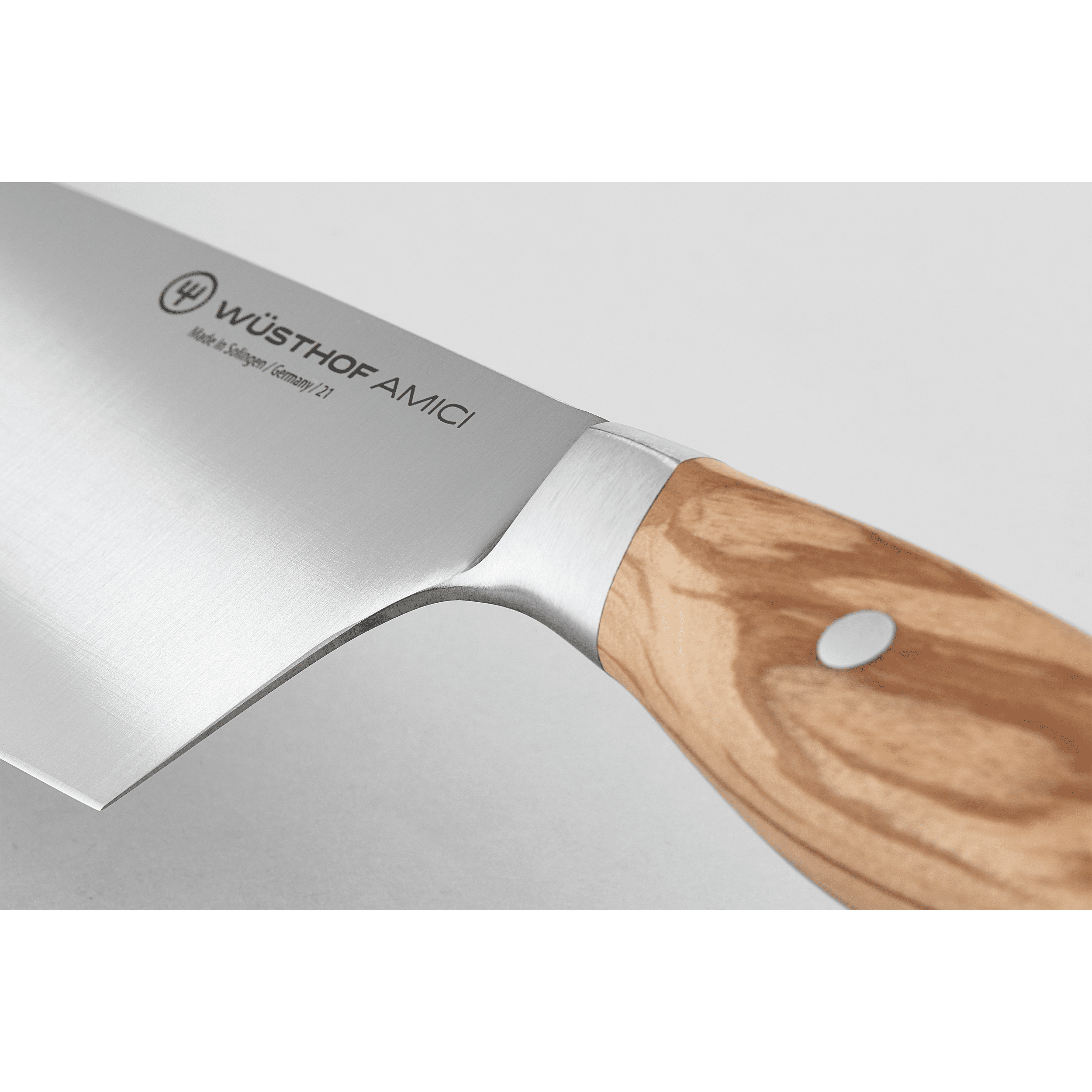 Wüsthof AMICI 7" Santoku, Hollow Edge