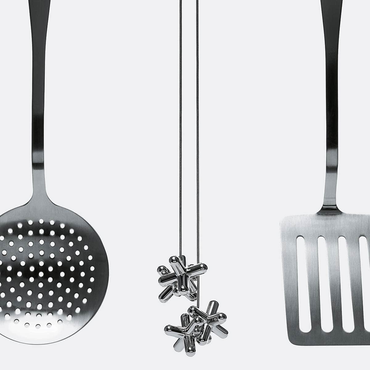 Alessi Trivet with Adjustable Elements, 60.00 x 3.20 x 3.20 cm - Silver - Design and Grace