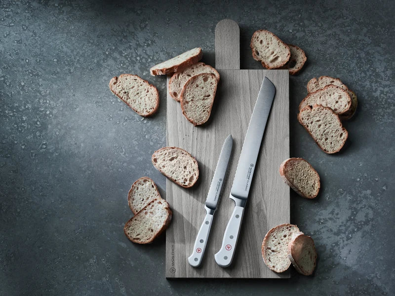 Wüsthof CLASSIC 9" Double-Serrated Bread Knife, White