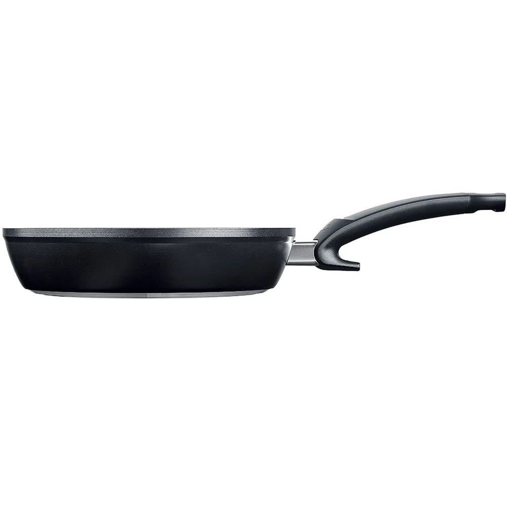 Fissler - Ceratal® Comfort Ceramic Frying Pan - Orbit Black - 9.5 inch