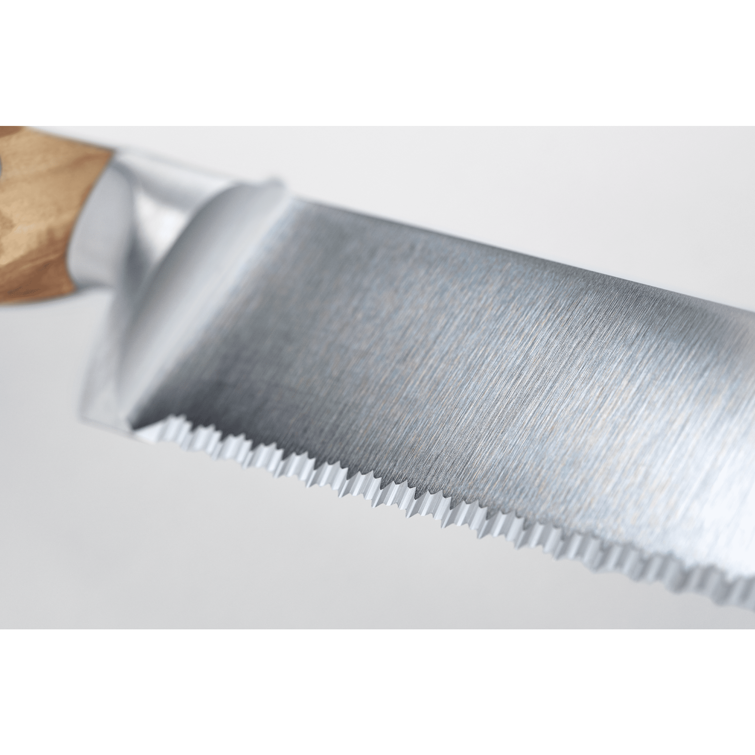 Wüsthof AMICI 9" Double Serrated Bread Knife