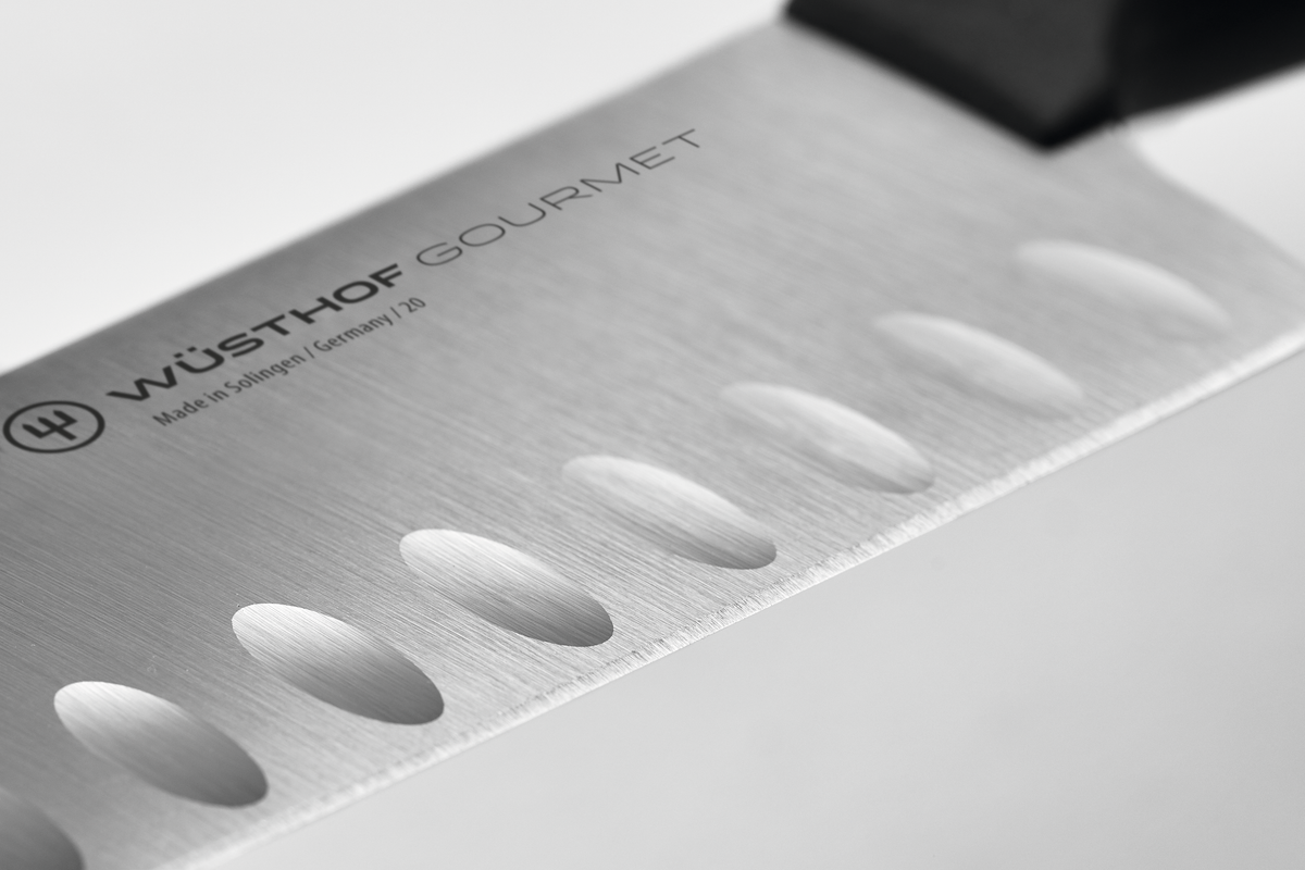 Wüsthof GOURMET 7" Hollow Edge Santoku