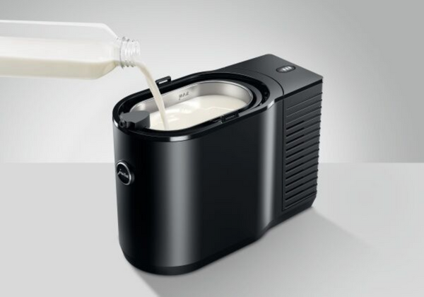 Jura Cool Control 2.5L / 85oz Black 24247